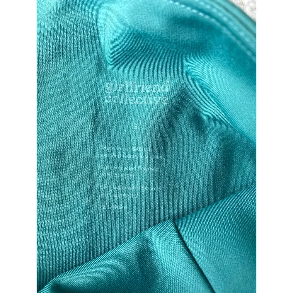 Girlfriend Collective Compressive High Rise Leggings in Teal Size Small
